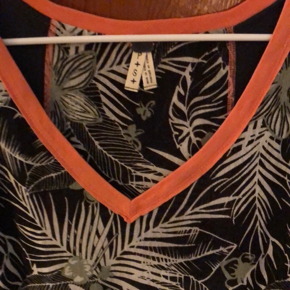 Free people - Picture 3 of 5